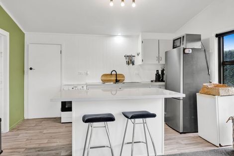 Photo of property in 21 Falstaff Street, Stratford, 4332