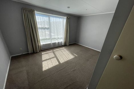 Photo of property in 12 Glamorgan Avenue, Tamatea, Napier, 4112