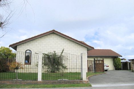Photo of property in 17 Coventry Avenue, Tamatea, Napier, 4112
