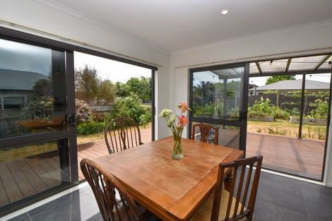 Photo of property in 10 Rexwood Estate, Carterton, 5713