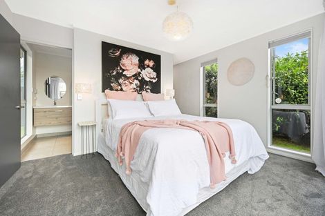 Photo of property in 12 Cumbria Way, Hamilton East, Hamilton, 3216