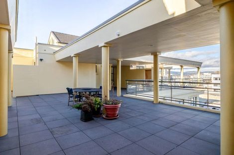 Photo of property in 3/6p Queen Street, Palmerston North, 4410