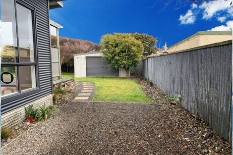 Photo of property in 6 Hohiria Street, Waikanae Beach, Waikanae, 5036
