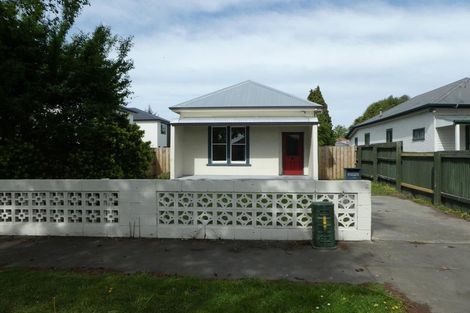 Photo of property in 10 Defoe Place, Waltham, Christchurch, 8023