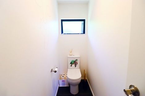 Photo of property in 2/128 Brian Crescent, Stanmore Bay, Whangaparaoa, 0932