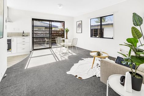 Photo of property in 7b Frances Street, Hamilton East, Hamilton, 3216