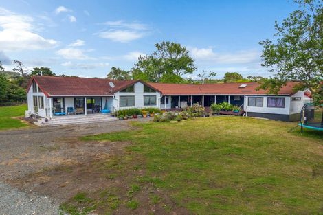 Photo of property in 10 Taha Road, Waimauku, 0881