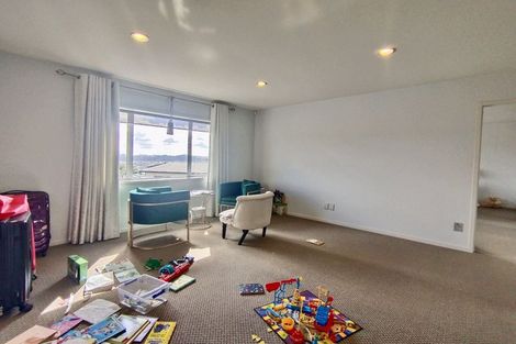 Photo of property in 72 Oakway Drive, Schnapper Rock, Auckland, 0632