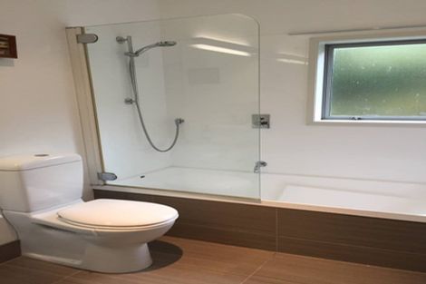 Photo of property in 53 Saddleback Grove, Karori, Wellington, 6012