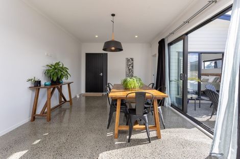 Photo of property in 7 The Landing, Riverhead, 0820