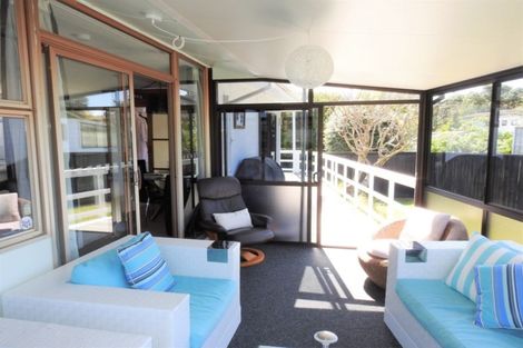 Photo of property in 50 Vista Paku, Pauanui, Hikuai, 3579