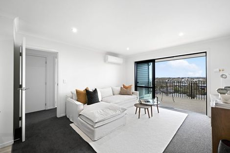 Photo of property in 3/12 Ruakiwi Road, Hamilton Lake, Hamilton, 3204