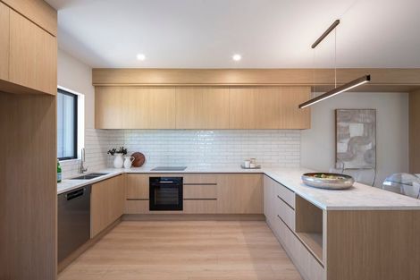 Photo of property in 1/9 Rengarenga Rise, Fairview Heights, Auckland, 0632