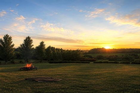 Photo of property in 10 Lara Lane, Kaiwaka, 0573