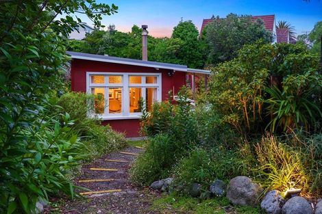 Photo of property in 42 Field Way, Waikanae Beach, Waikanae, 5036