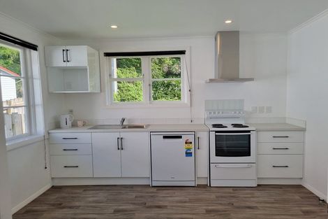 Photo of property in 64- 66 Mungavin Avenue, Ranui, Porirua, 5024
