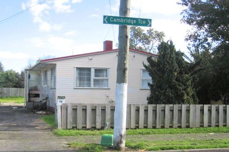 Photo of property in 76 Cambridge Terrace, Papatoetoe, Auckland, 2025