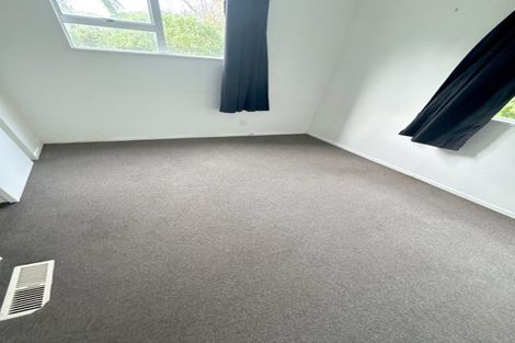 Photo of property in 10 Martin Grove, Normandale, Lower Hutt, 5010