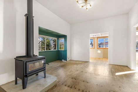 Photo of property in 44 Tennyson Street, Dannevirke, 4930