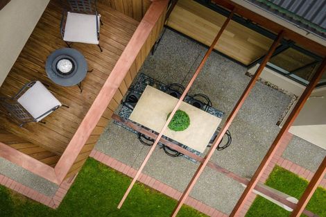 Photo of property in 37 Westerham Drive, Dannemora, Auckland, 2016