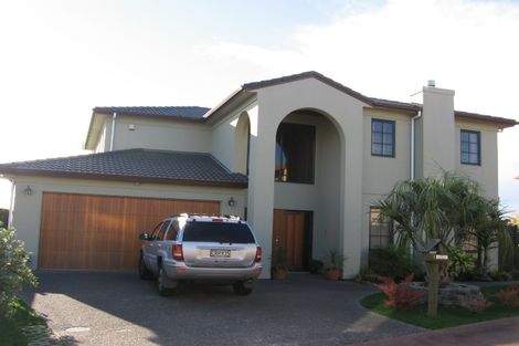 Photo of property in 9 Kaseng Place, East Tamaki Heights, Auckland, 2016