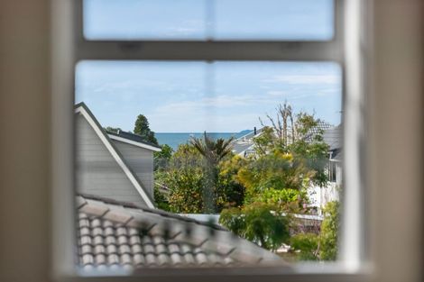 Photo of property in 3/15 Saltburn Road, Milford, Auckland, 0620