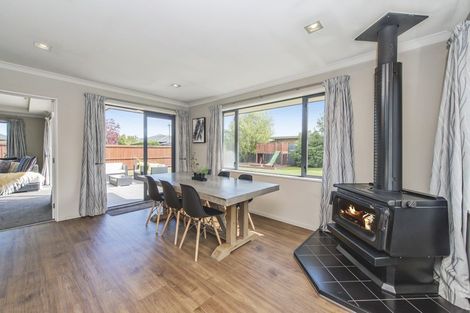 Photo of property in 2 Goldie Place, Rolleston, 7614