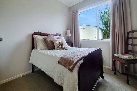 Photo of property in 44 Phillips Street, Sanson, 4817