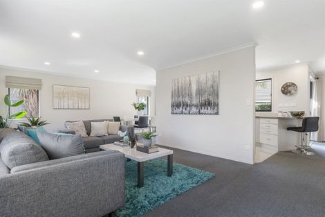 Photo of property in 83 Merriman Place, Pyes Pa, Tauranga, 3112