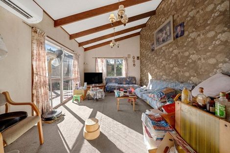 Photo of property in 14 Elsted Place, Goodwood Heights, Auckland, 2105