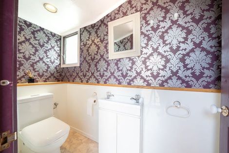 Photo of property in 45 George Street, Hikurangi, 0114