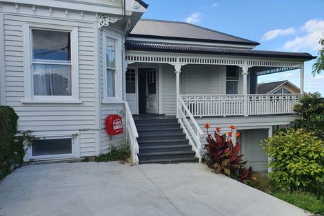 Photo of property in 1a Birkenhead Avenue, Birkenhead, Auckland, 0626