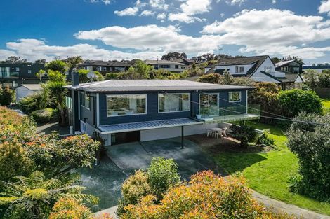 Photo of property in 44 Rewi Street, Torbay, Auckland, 0630
