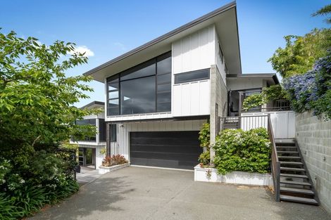 Photo of property in 7 Law Lane, Mount Pleasant, Christchurch, 8081