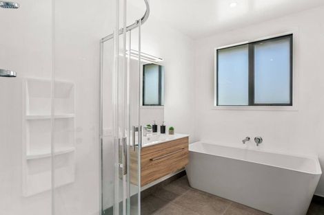 Photo of property in Northlake, 7 Riverslea Road, Wanaka, 9305