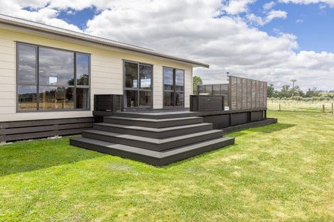 Photo of property in 1 Elm Place, Tikipunga, Whangarei, 0112