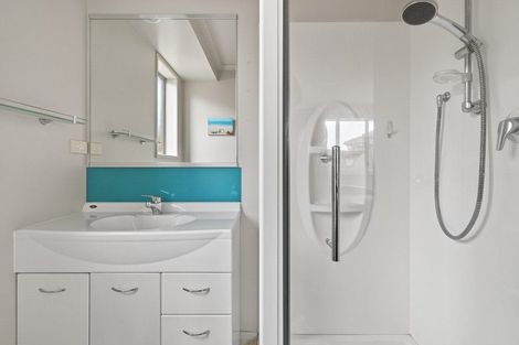 Photo of property in 4 Atlantic Close, Papamoa Beach, Papamoa, 3118