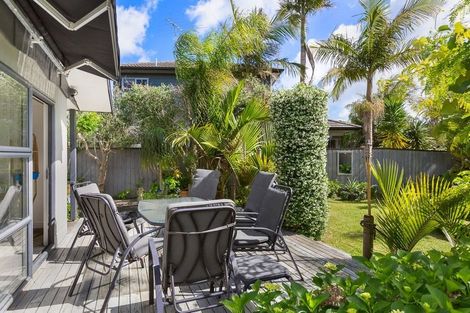 Photo of property in 3b Lillian Place, Orewa, 0931