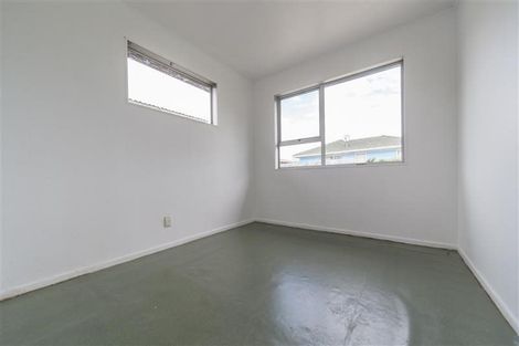 Photo of property in 13 Harrow Place, Manurewa, Auckland, 2102