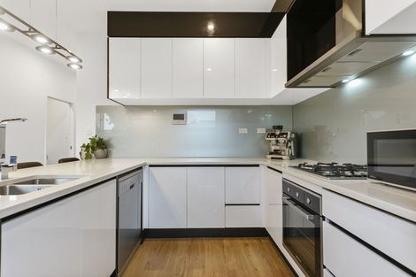 Photo of property in 74b Mckenzie Road, Mangere Bridge, Auckland, 2022