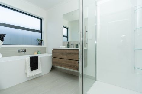 Photo of property in 23 Taahunui Rise, Peacocke, Hamilton, 3206