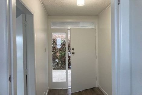 Photo of property in 90 Tiraumea Drive, Pakuranga, Auckland, 2010
