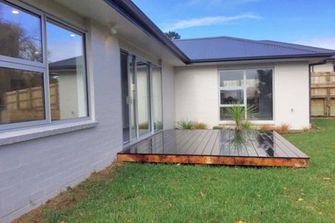 Photo of property in 30 Fairwater Road, Warkworth, 0910