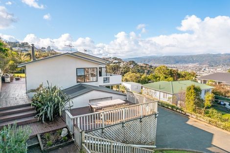 Photo of property in 117 Normandale Road, Normandale, Lower Hutt, 5010