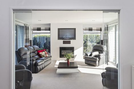 Photo of property in 21 Northwater Drive, Northwood, Christchurch, 8051