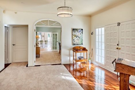 Photo of property in 25 Cheviot Road, Lowry Bay, Lower Hutt, 5013