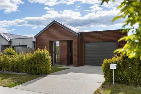 Photo of property in 4 Mount Burke Street, Wanaka, 9305