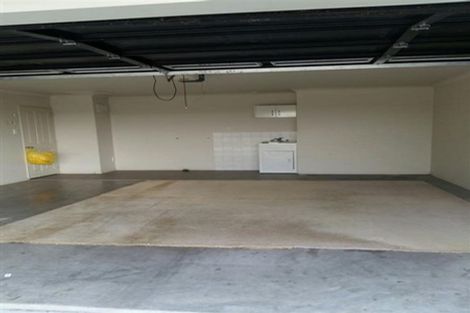 Photo of property in 128 Settlement Road, Papakura, 2110