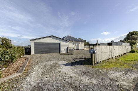 Photo of property in 264 Egmont Road, Hillsborough, New Plymouth, 4372