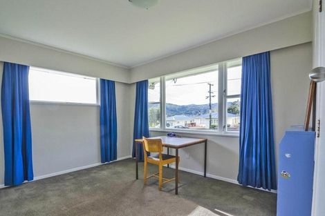 Photo of property in 18-20 Kowhai Street, Wainuiomata, Lower Hutt, 5014